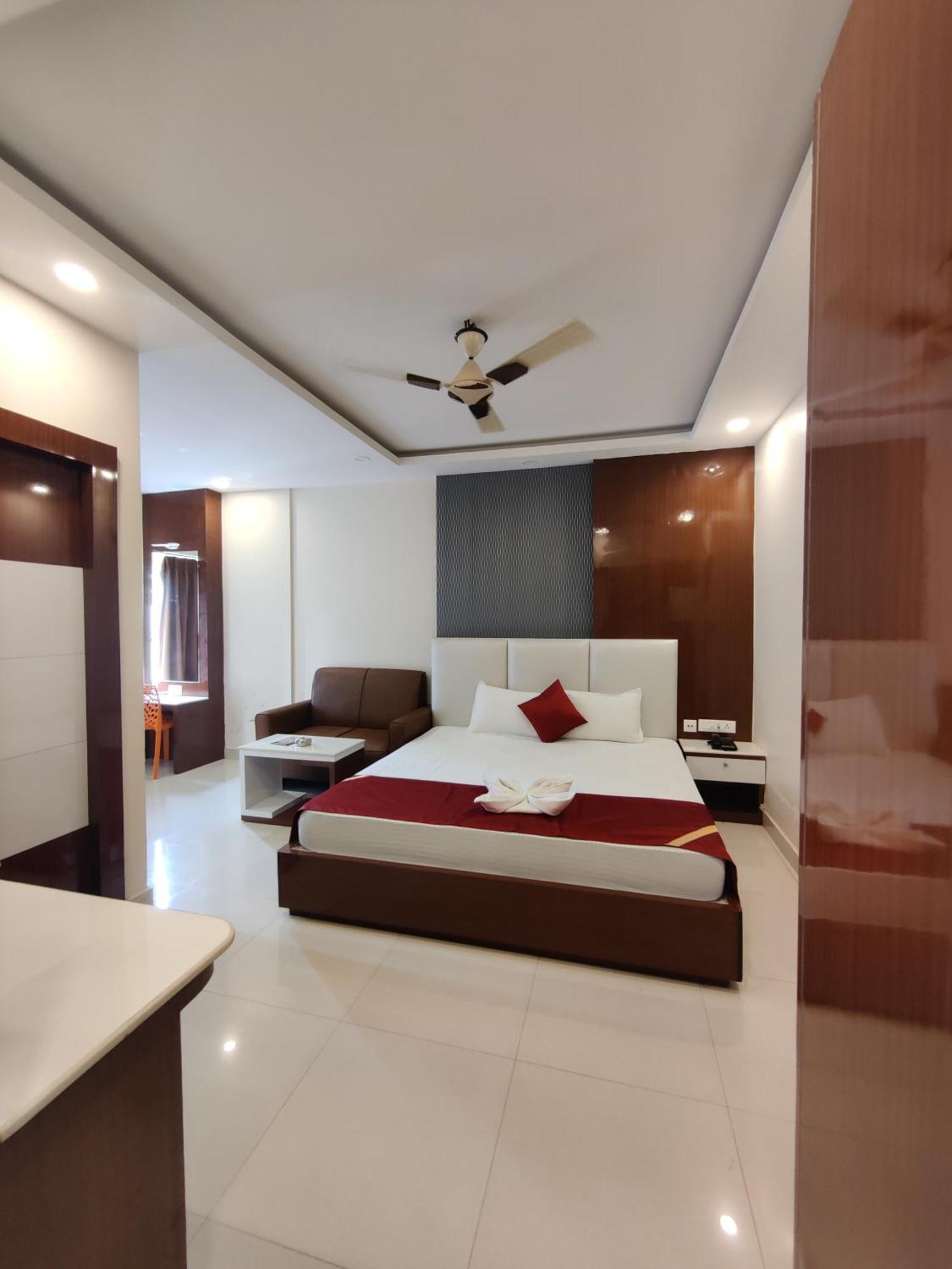 Hotel Riva New Digha Exterior foto